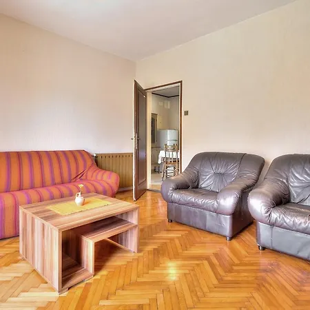 Guest house Lovric House With